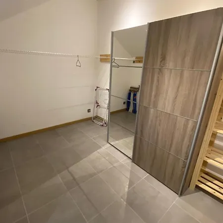 Apartment 220m With Terrace For 14 People *