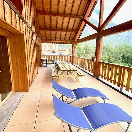 Apartment 220m With Terrace For 14 People Saint-Jean-de-Maurienne